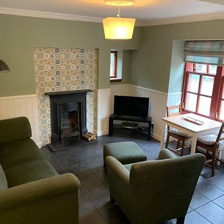 Cosy, Country Apartment In The Heart Of Драймен Екстериор снимка